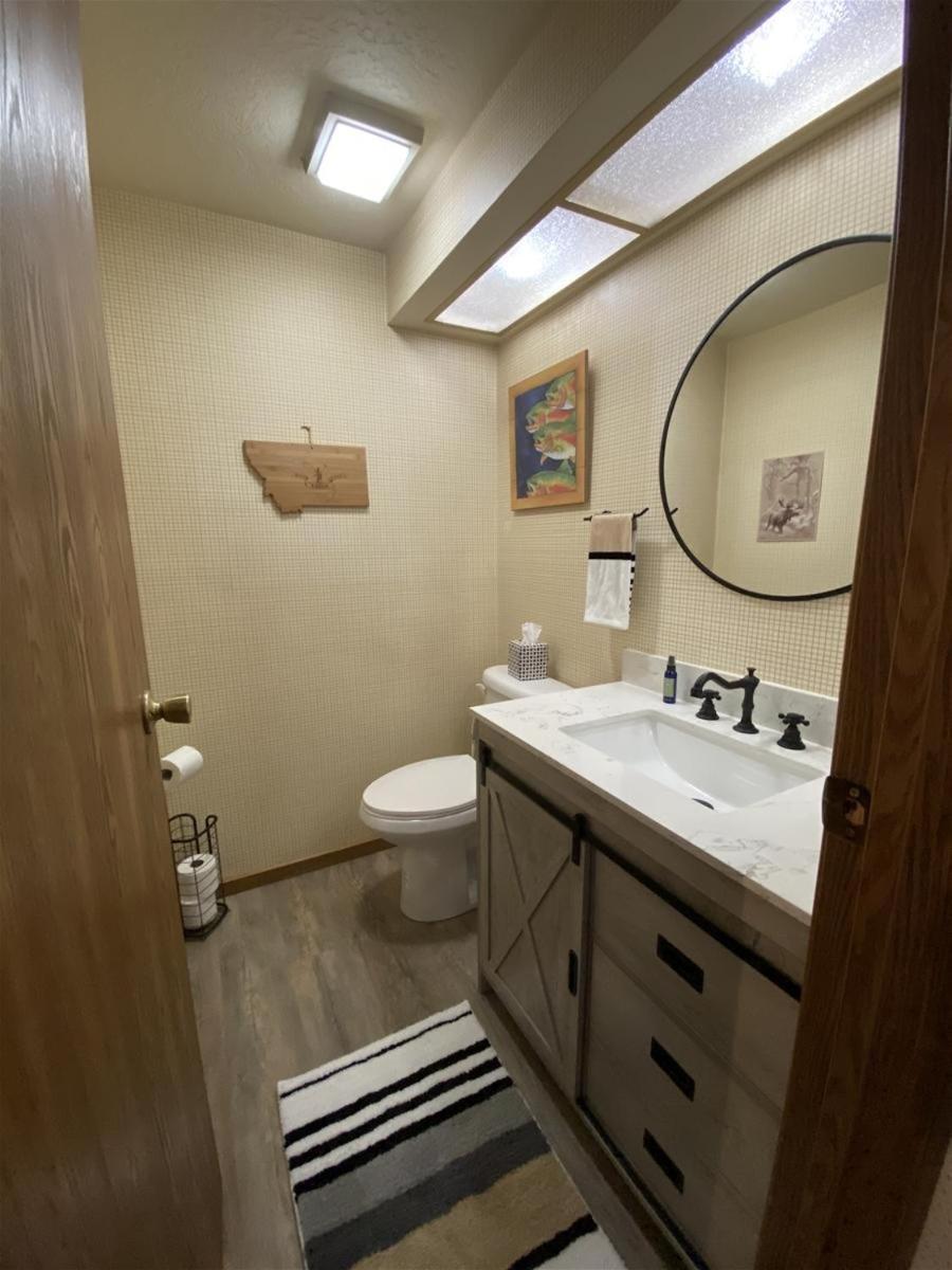Villa Hook And Antler West Yellowstone Esterno foto