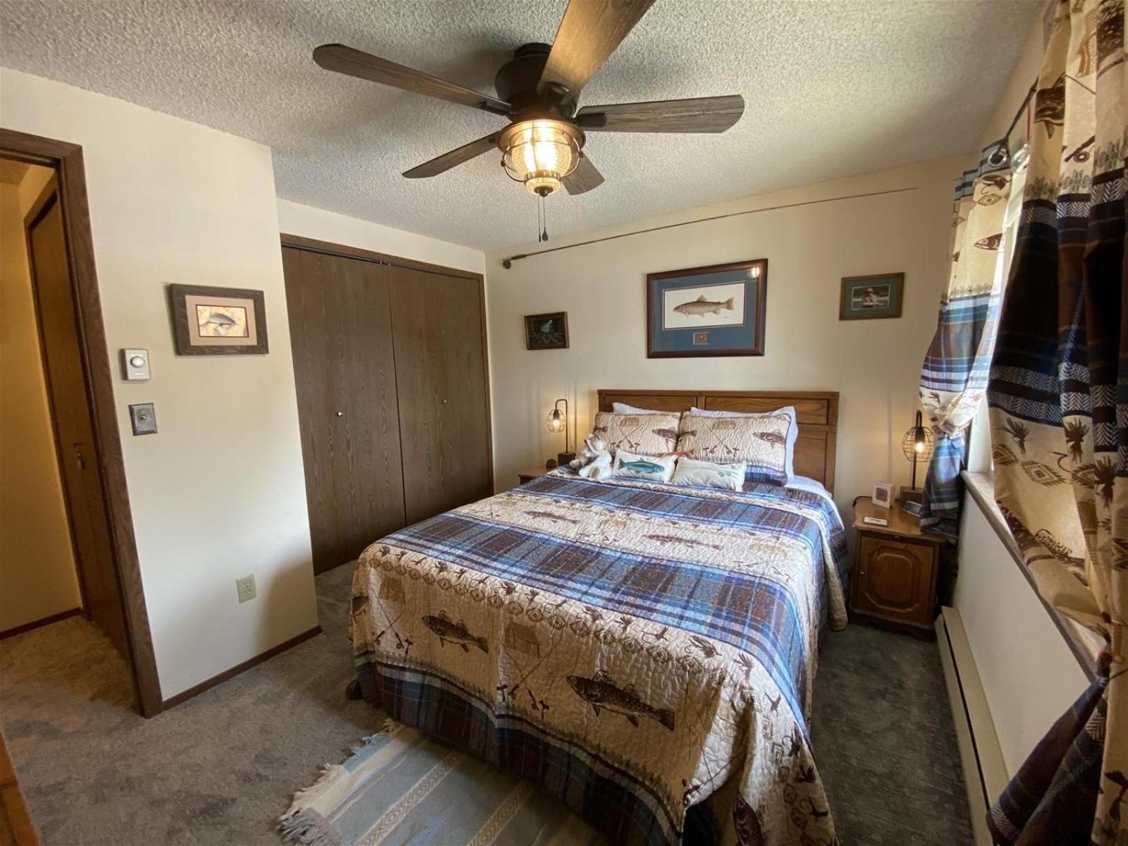 Villa Hook And Antler West Yellowstone Esterno foto